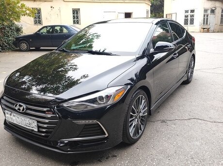 Hyundai Elantra 2017