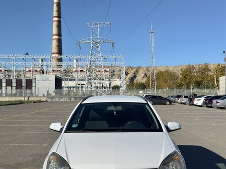 Opel Astra 2009