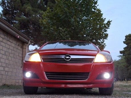 Opel Astra 2009