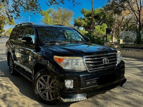Toyota Land Cruiser 2013