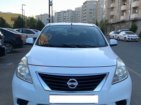 Nissan Sunny 2013