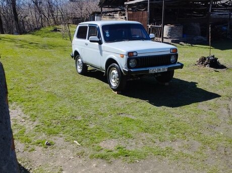 LADA (VAZ) Niva 1992