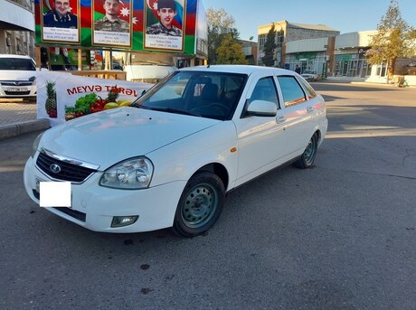 LADA (VAZ) Priora 2012