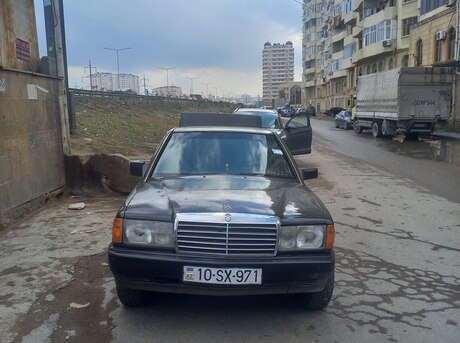 Mercedes 190 1992