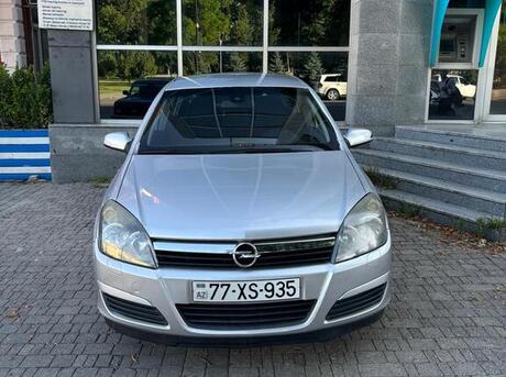 Opel Astra 2004