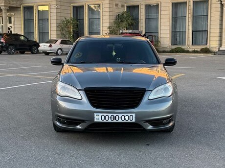 Chrysler 200 2012