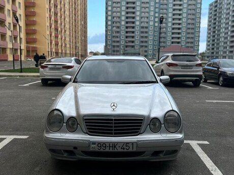 Mercedes E 240 2000