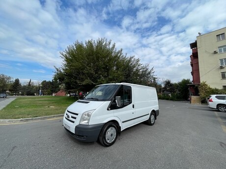 Ford Transit 2010