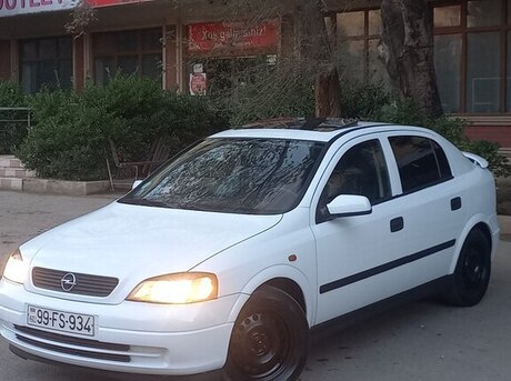 Opel Astra 1998