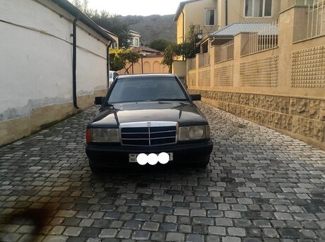 Mercedes 190 1991