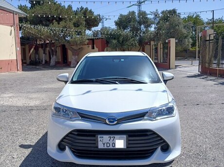 Toyota Corolla Fielder 2016