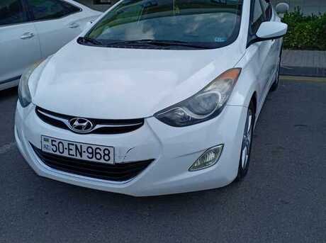 Hyundai Elantra 2013