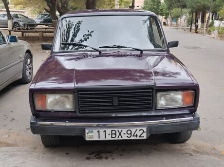 LADA (VAZ) 2107 2000
