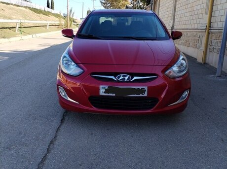 Hyundai Accent 2013