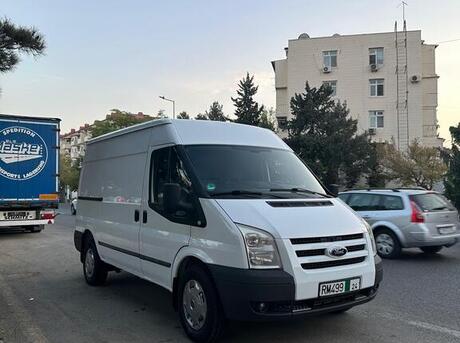 Ford Transit 2011