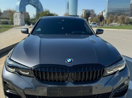 BMW 330 2021