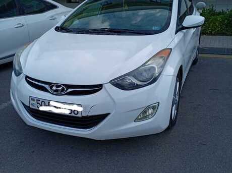 Hyundai Elantra 2013