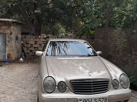 Mercedes E 320 2001