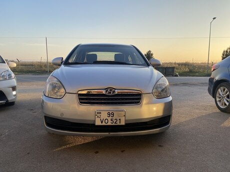 Hyundai Verna 2008