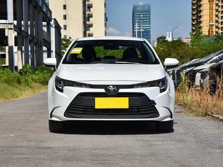 Toyota  2024