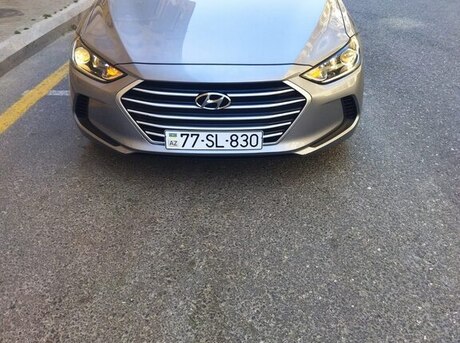 Hyundai Elantra 2016