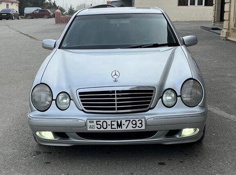 Mercedes E 240 2000