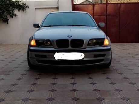 BMW 323 1999