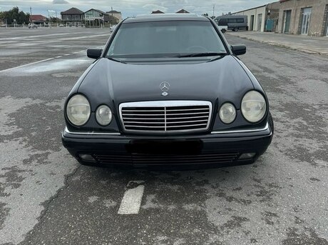 Mercedes E 280 1999