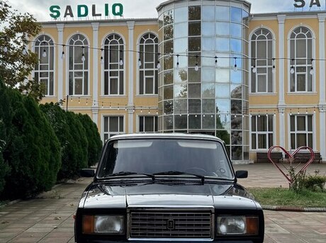 LADA (VAZ) 2107 2011