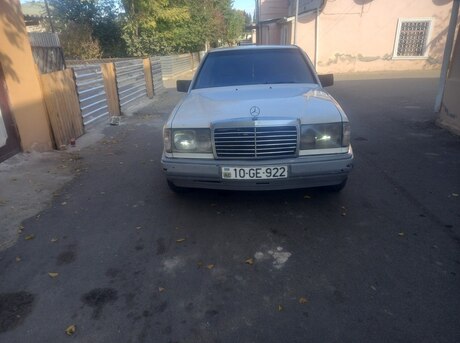 Mercedes E 200 1992