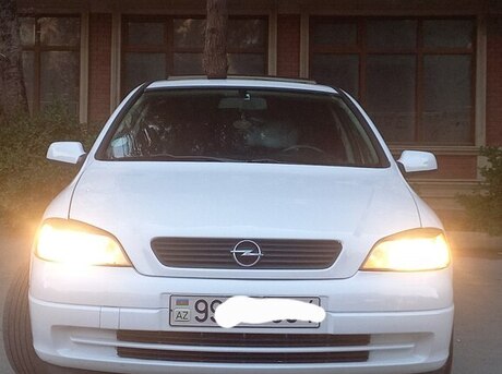 Opel Astra 1998
