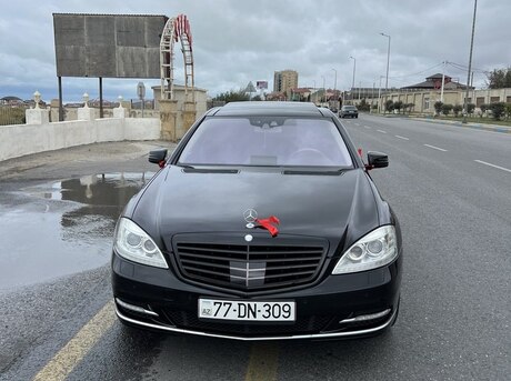 Mercedes S 500 2011