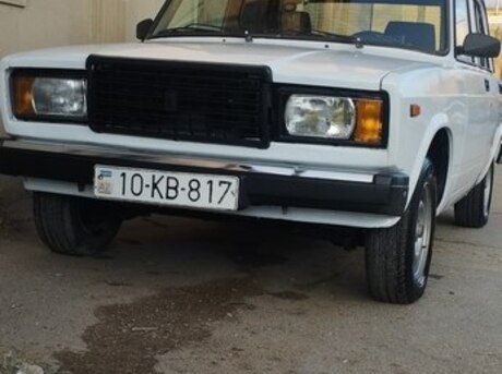 LADA (VAZ) 2107 2001