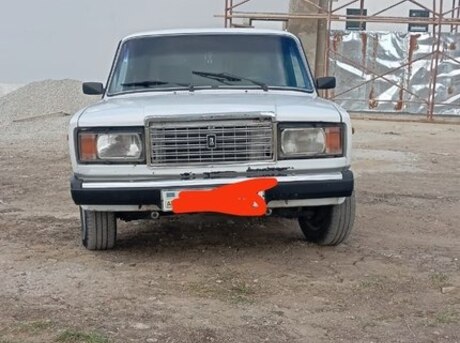 LADA (VAZ) 2107 2000
