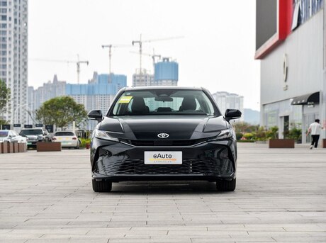 Toyota Camry 2025