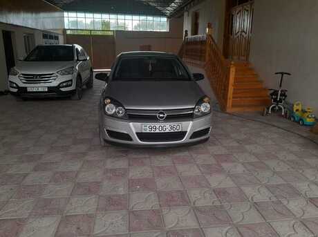 Opel Astra 2006