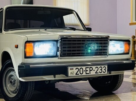 LADA (VAZ) 2107 2011