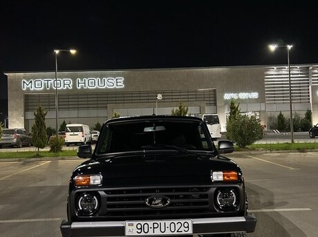LADA (VAZ) Niva 2023