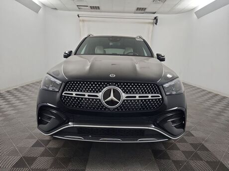 Mercedes  2023