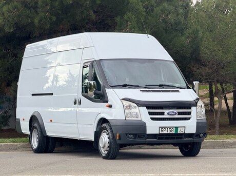 Ford Transit 2010