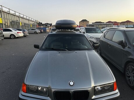 BMW 320 1995