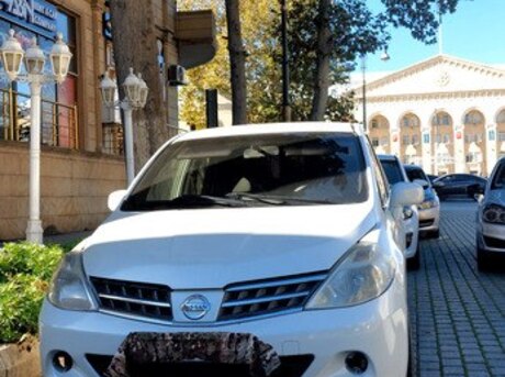 Nissan Tiida 2008