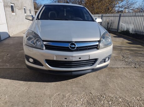 Opel Astra 2007