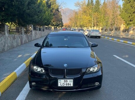 BMW 330 2006