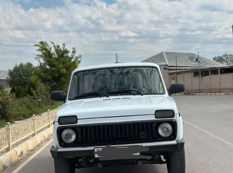 LADA (VAZ) Niva 2017