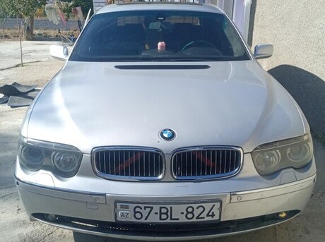 BMW 735 2002
