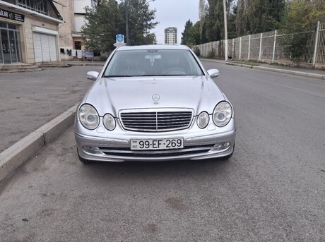 Mercedes E 320 2003