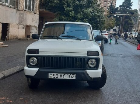 LADA (VAZ) Niva 2006