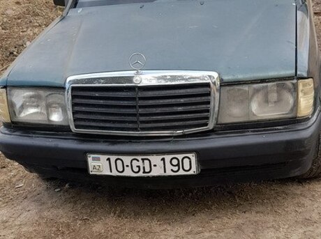 Mercedes 190 1987
