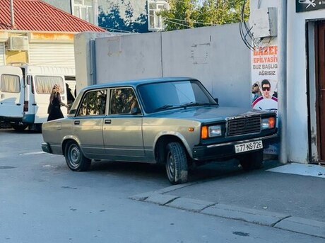 LADA (VAZ) 2107